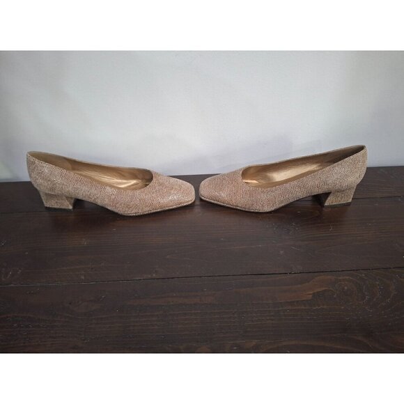 Stuart Weitzman Vintage Greige Embossed Mid Block Leather Pumps/Pre-owned,Sz.7.5 - Picture 6 of 11